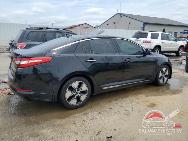 KNAGM4ADXD5054679 2013 KIA OPTIMA photo no. 3