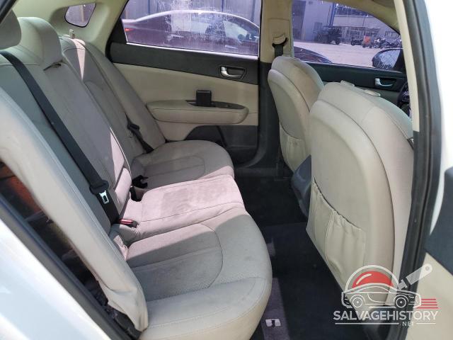 5XXGT4L19GG004963 2016 KIA OPTIMA photo no. 10