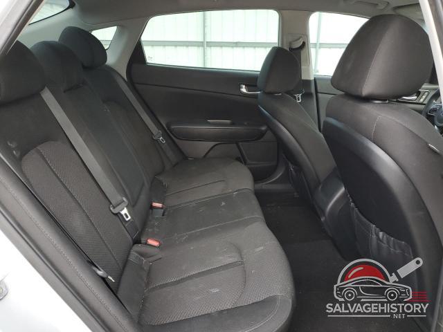 5XXGT4L30GG074336 2016 KIA OPTIMA photo no. 10