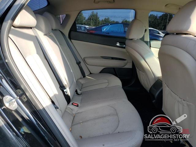 5XXGT4L30JG238255 2018 KIA OPTIMA photo no. 10