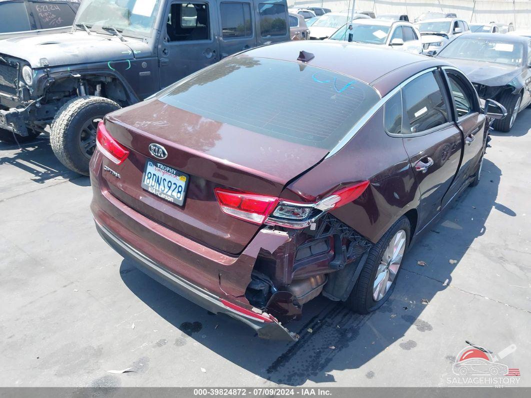 5XXGT4L32JG258796 2018 KIA OPTIMA photo no. 4