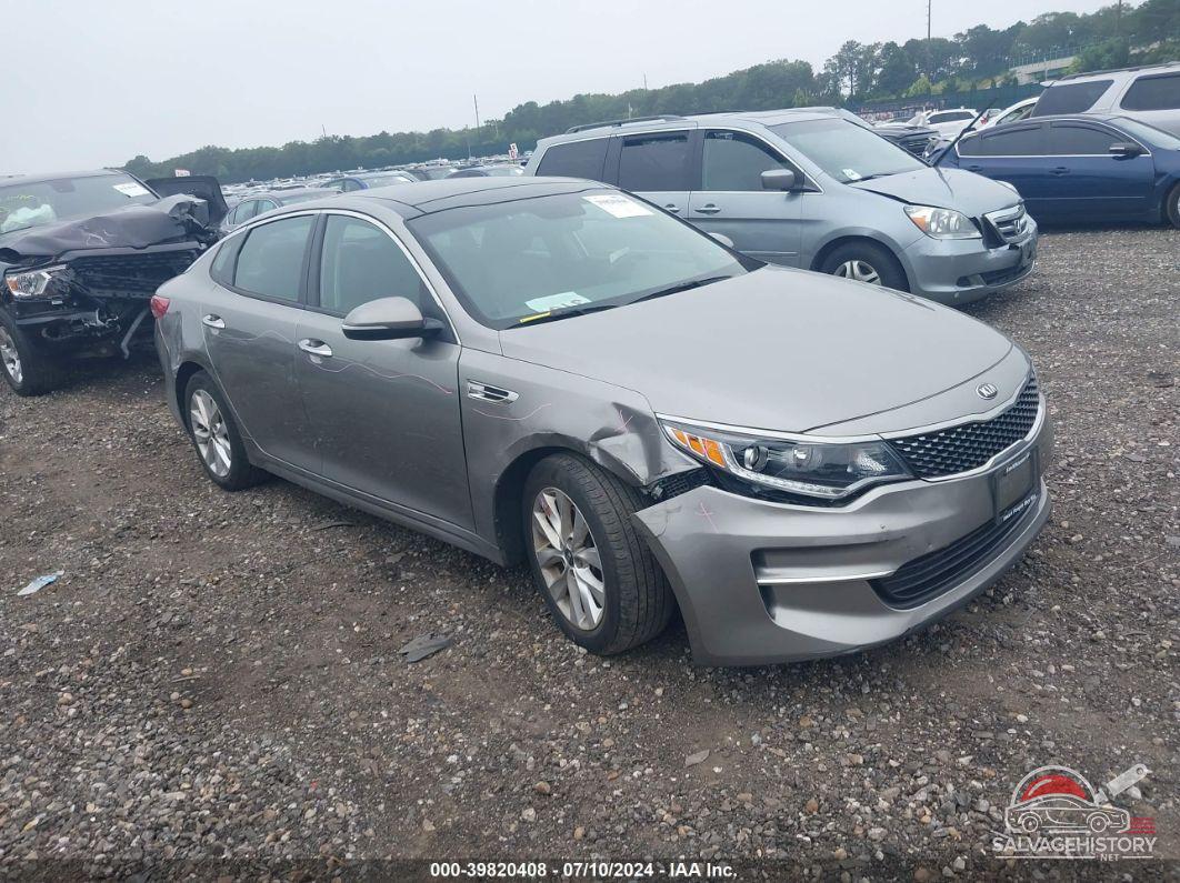 5XXGU4L33JG270422 2018 KIA OPTIMA photo no. 19
