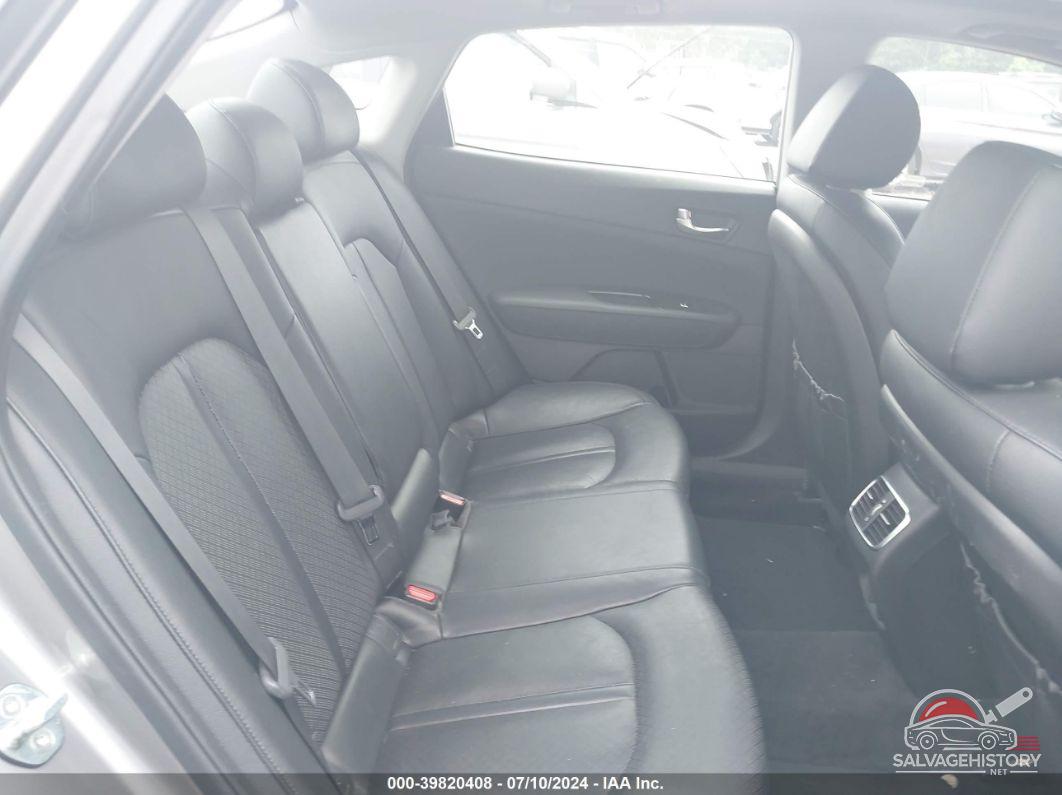 5XXGU4L33JG270422 2018 KIA OPTIMA photo no. 8