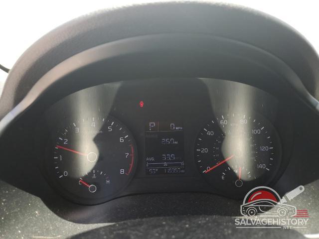 3KPA24AB2JE072137 2018 KIA RIO photo no. 9