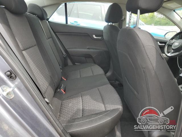 3KPA24AB7KE202110 2019 KIA RIO photo no. 10