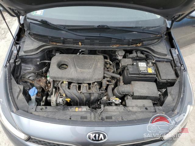 3KPA24AB7KE202110 2019 KIA RIO photo no. 11