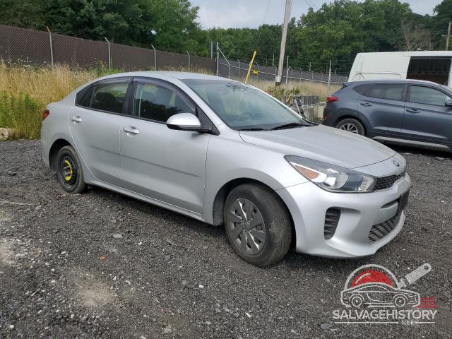 3KPA24AD9LE275272 2020 KIA RIO photo no. 4