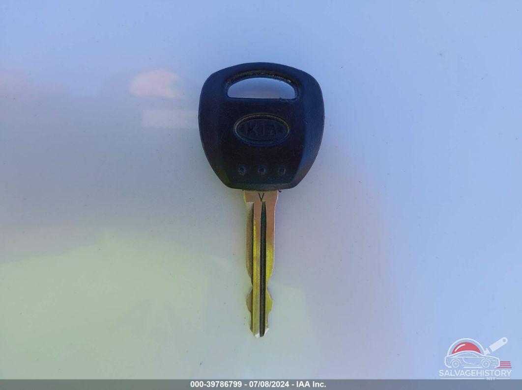 KNDMG4C76E6537912 2014 KIA SEDONA photo no. 11