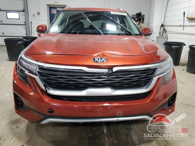 KNDEUCAA4M7070634 2021 KIA SELTOS photo no. 5