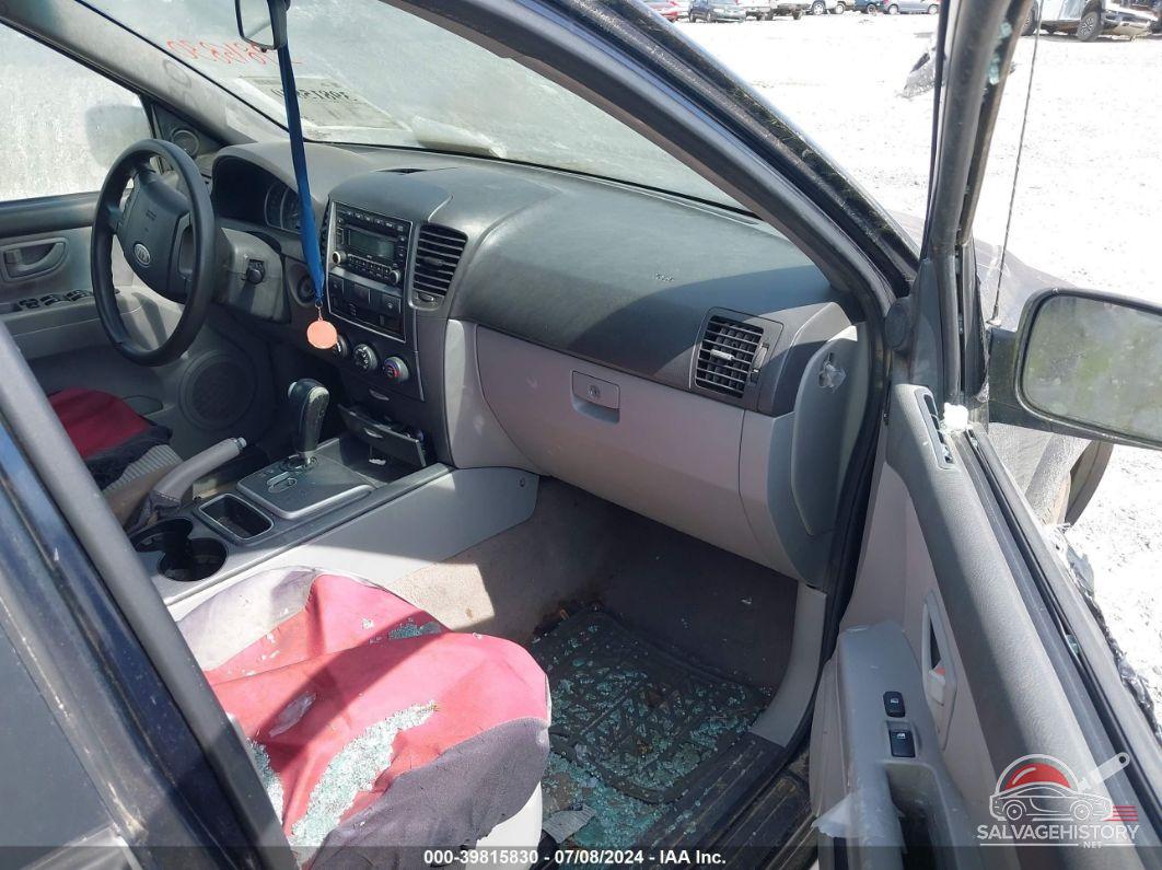 KNDJD735895866103 2009 KIA SORENTO photo no. 5