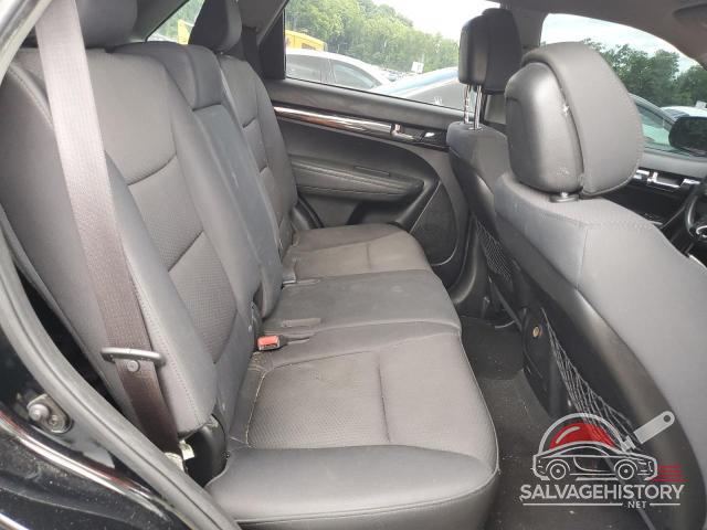 5XYKT3A17BG108752 2011 KIA SORENTO photo no. 11