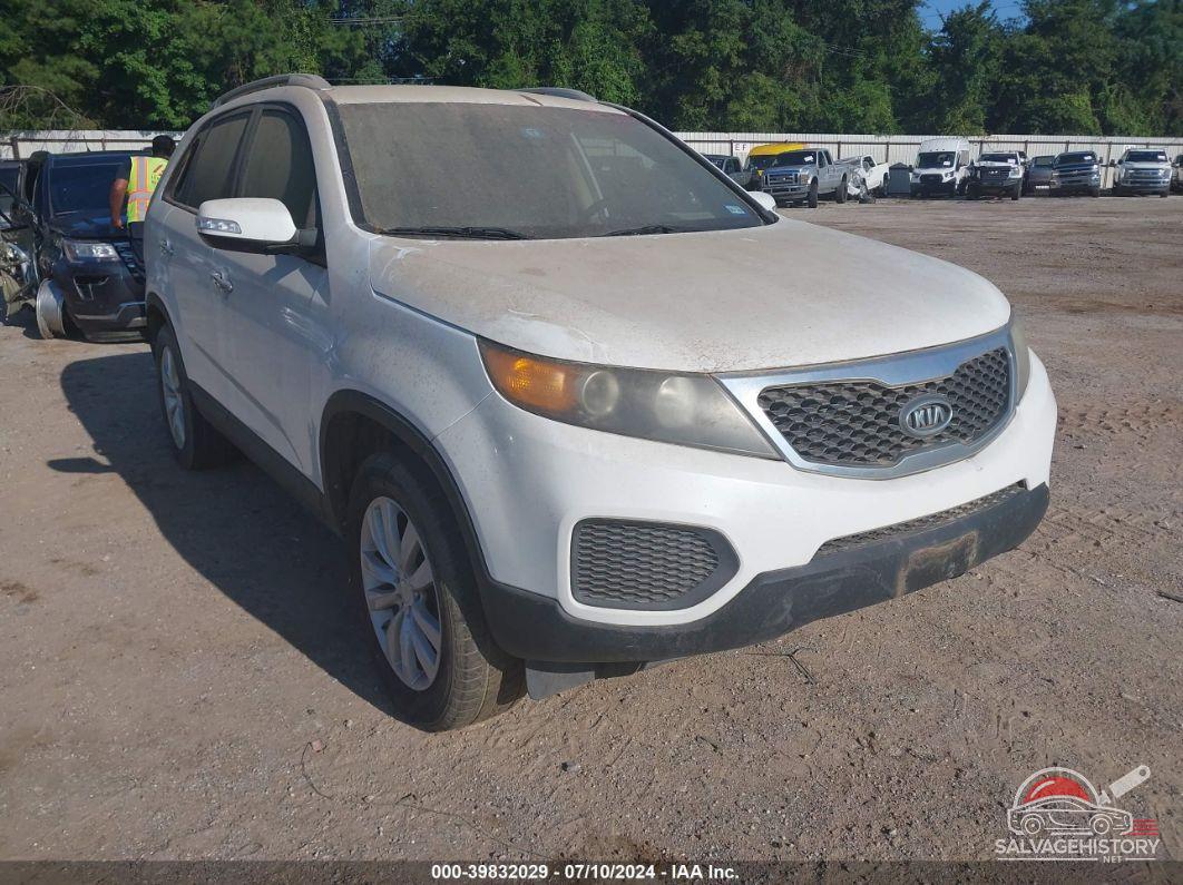 5XYKT4A23BG050167 2011 KIA SORENTO photo no. 8