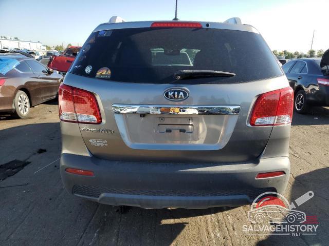 5XYKTDA23BG148082 2011 KIA SORENTO photo no. 6