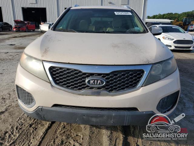 5XYKTDA24BG105757 2011 KIA SORENTO photo no. 5