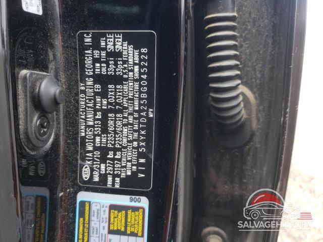 5XYKTDA25BG045228 2011 KIA SORENTO photo no. 13