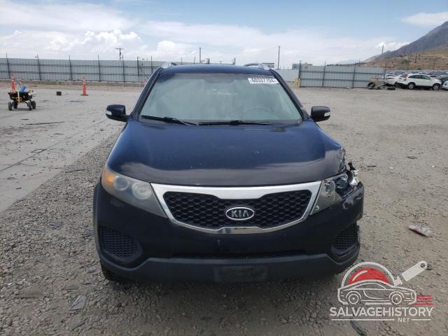 5XYKTDA25BG045228 2011 KIA SORENTO photo no. 5