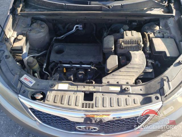 5XYKU3A1XBG012076 2011 KIA SORENTO photo no. 12