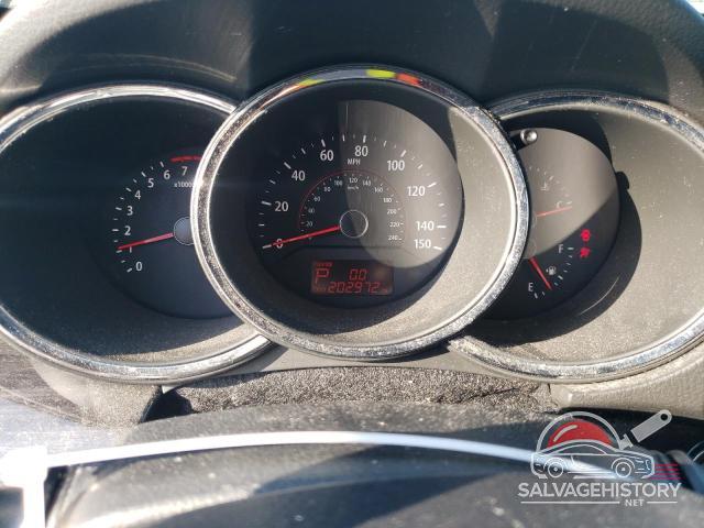 5XYKU3A1XBG012076 2011 KIA SORENTO photo no. 9