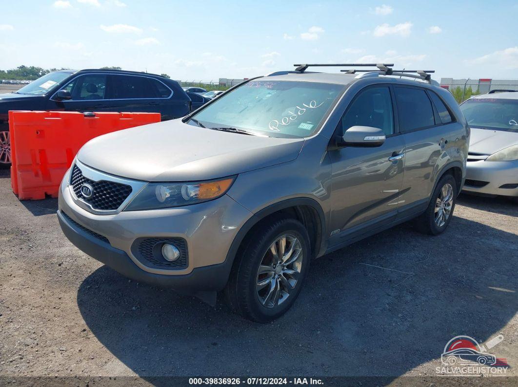 5XYKUDA20BG059812 2011 KIA SORENTO photo no. 2