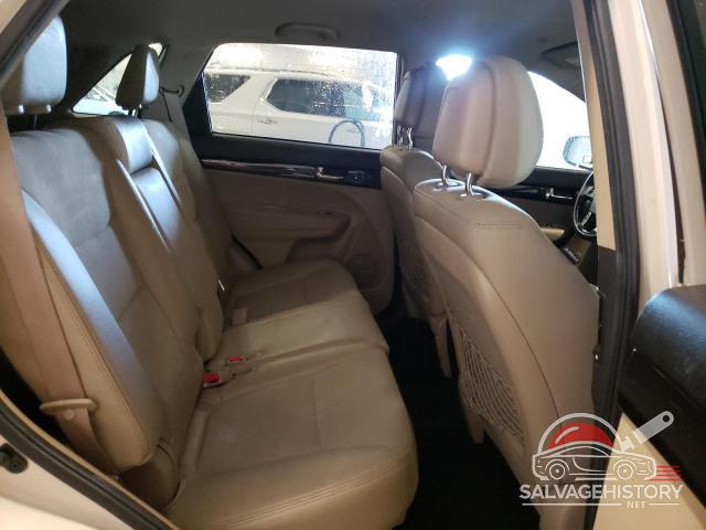 5XYKUDA24BG041684 2011 KIA SORENTO photo no. 11