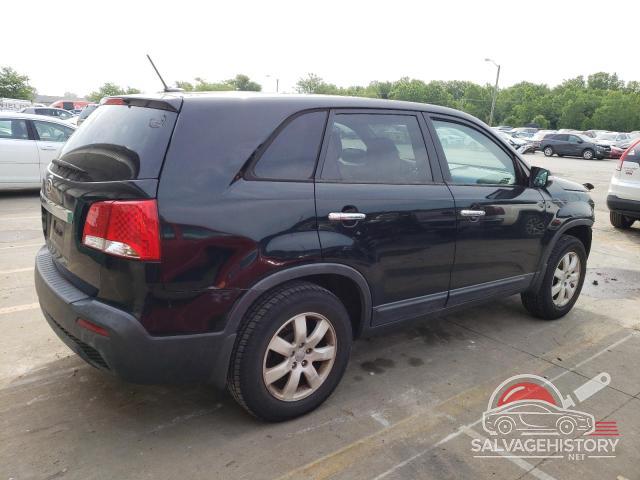 5XYKT3A19CG268231 2012 KIA SORENTO photo no. 3