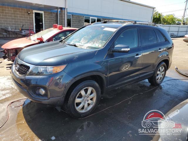 5XYKT3A64CG304581 2012 KIA SORENTO photo no. 8