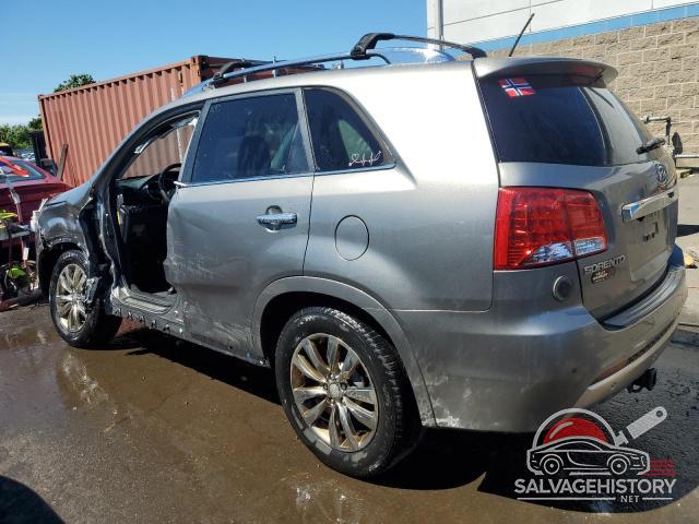 5XYKWDA24CG285931 2012 KIA SORENTO photo no. 2