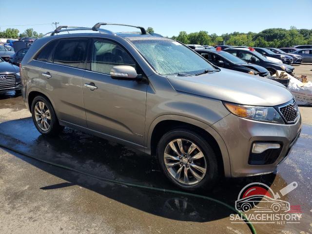 5XYKWDA24CG285931 2012 KIA SORENTO photo no. 4