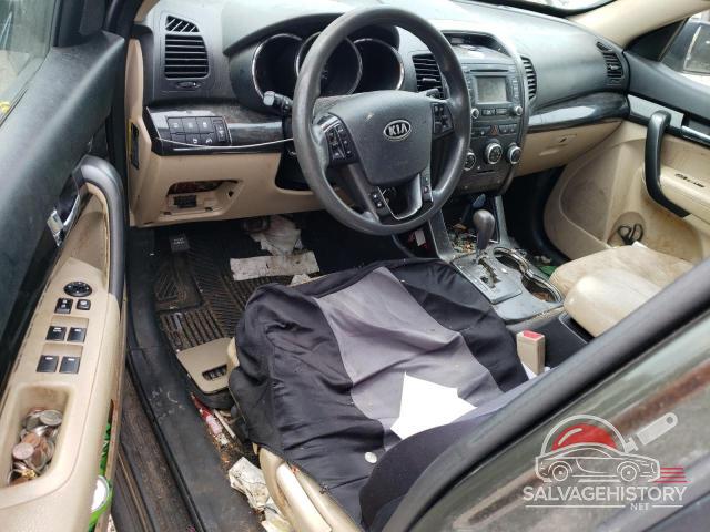 5XYKT3A6XDG332421 2013 KIA SORENTO photo no. 8