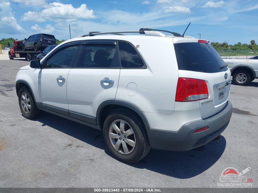 5XYKT4A26DG322763 2013 KIA SORENTO photo no. 3
