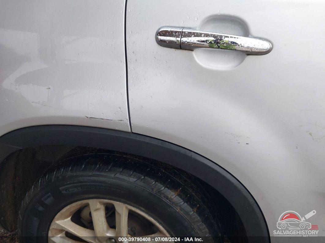 5XYKT3A68EG465003 2014 KIA SORENTO photo no. 6