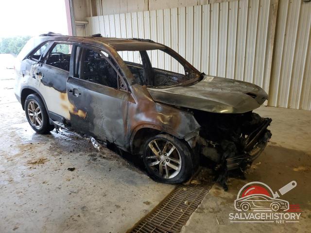 5XYKT4A64EG516521 2014 KIA SORENTO photo no. 4