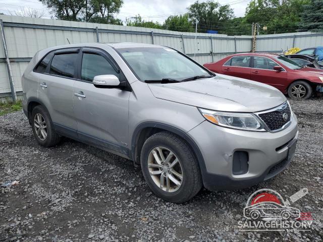 5XYKTCA66EG542094 2014 KIA SORENTO photo no. 4