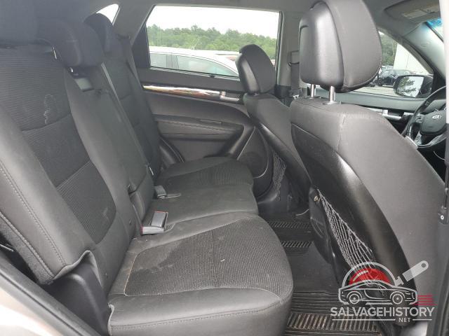 5XYKT3A62FG575594 2015 KIA SORENTO photo no. 11