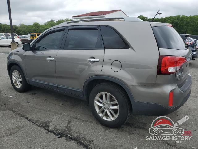 5XYKT3A62FG575594 2015 KIA SORENTO photo no. 2