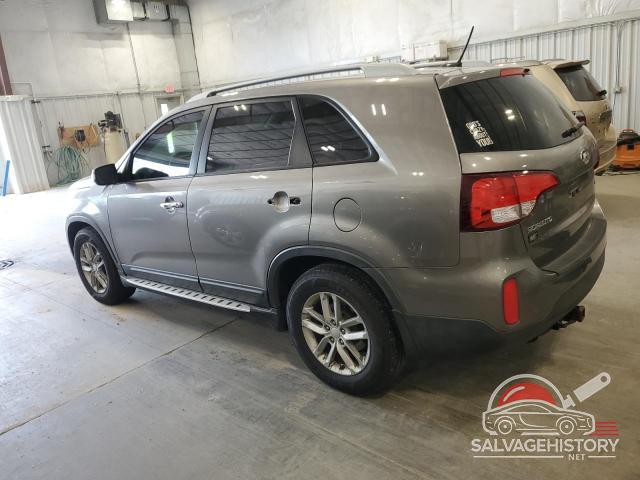 5XYKT3A69FG588410 2015 KIA SORENTO photo no. 2