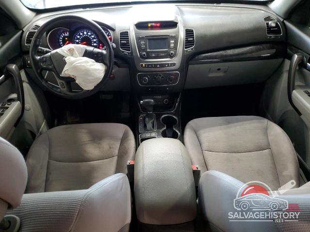 5XYKT3A69FG588410 2015 KIA SORENTO photo no. 8