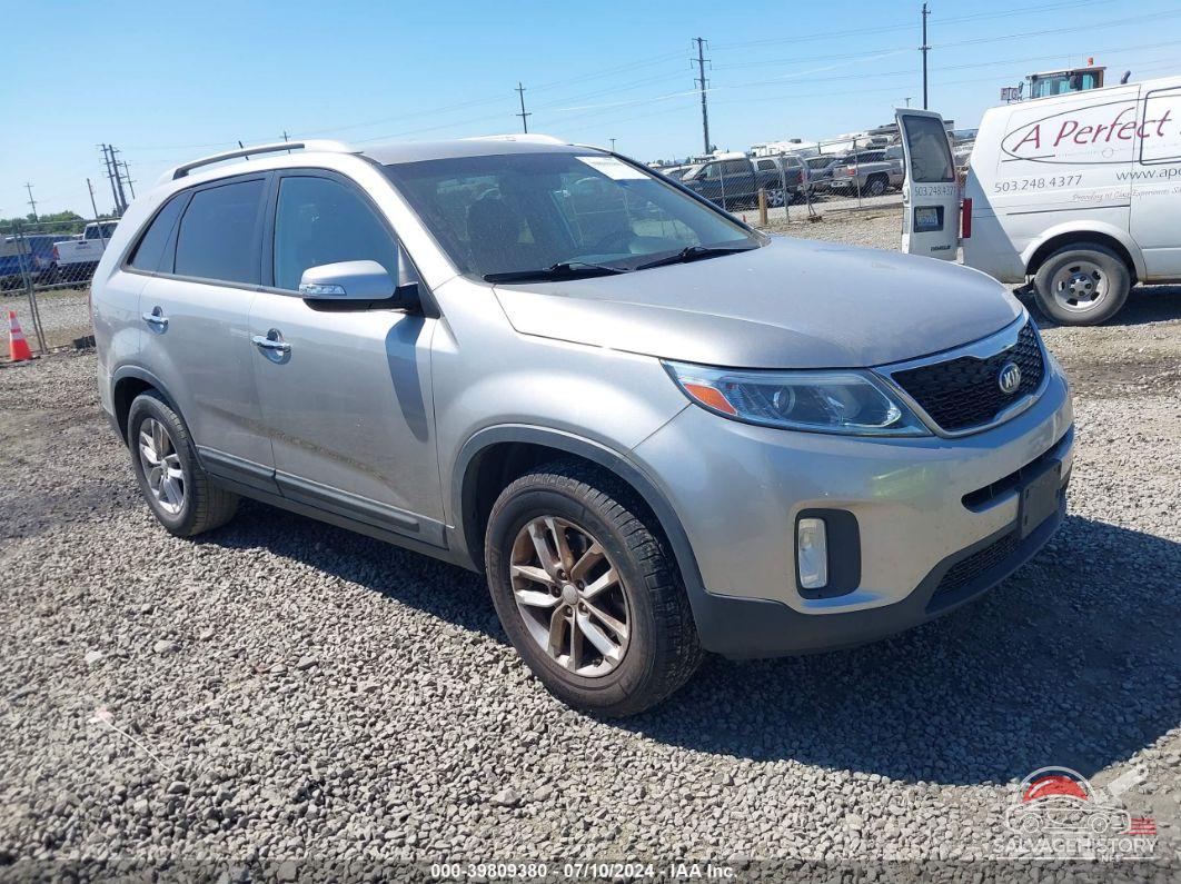 5XYKT4A60FG624166 2015 KIA SORENTO photo no. 13