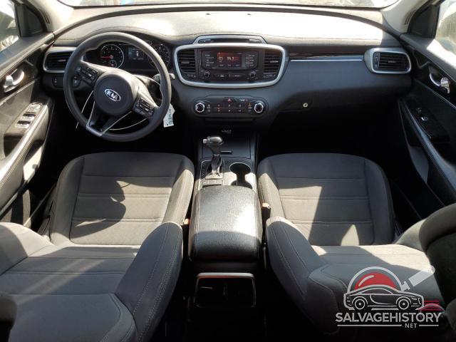 5XYPG4A30GG055563 2016 KIA SORENTO photo no. 8
