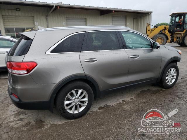 5XYPG4A35GG058264 2016 KIA SORENTO photo no. 3