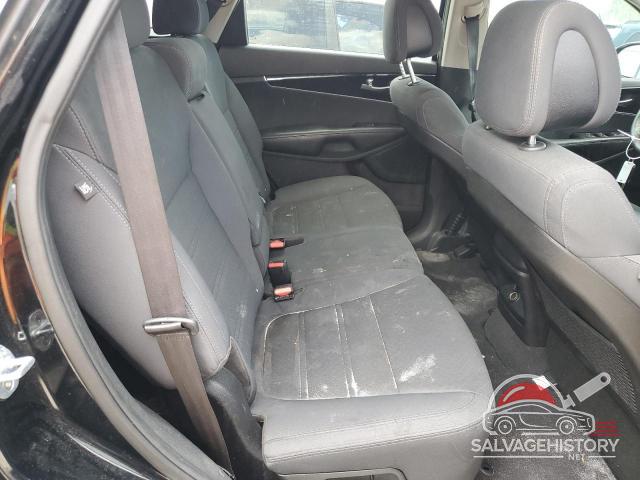5XYPG4A37GG043605 2016 KIA SORENTO photo no. 11