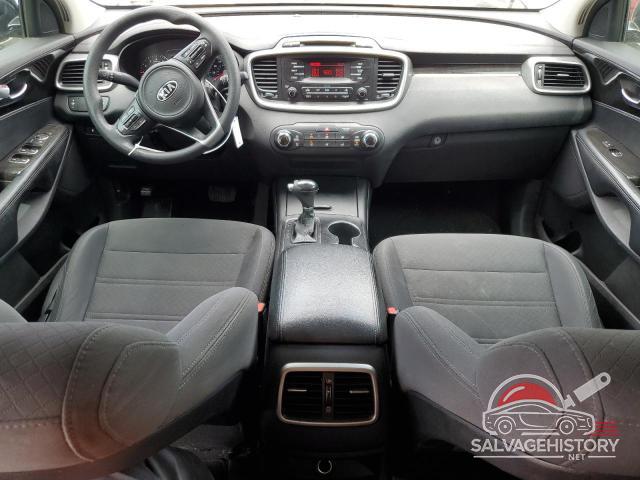 5XYPG4A37GG043605 2016 KIA SORENTO photo no. 8