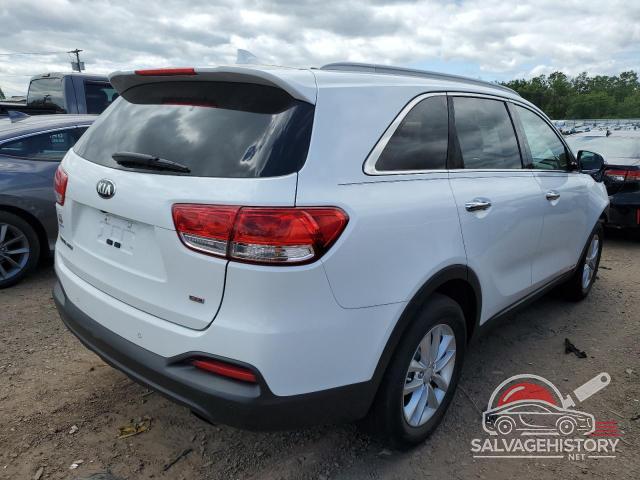 5XYPGDA34GG102349 2016 KIA SORENTO photo no. 3