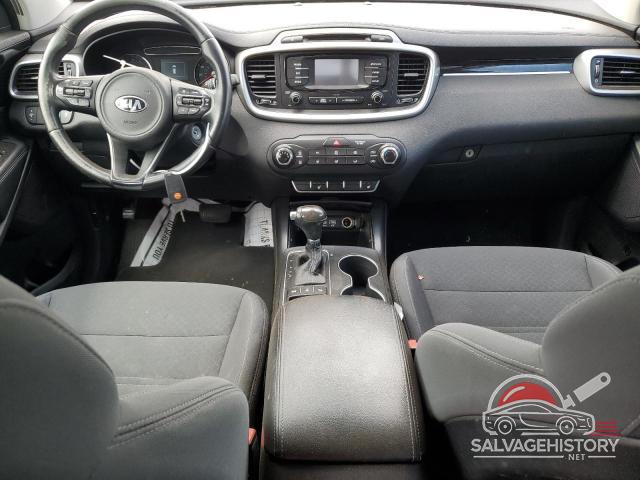 5XYPGDA34GG102349 2016 KIA SORENTO photo no. 8