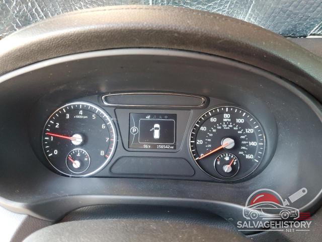 5XYPGDA54GG029680 2016 KIA SORENTO photo no. 9