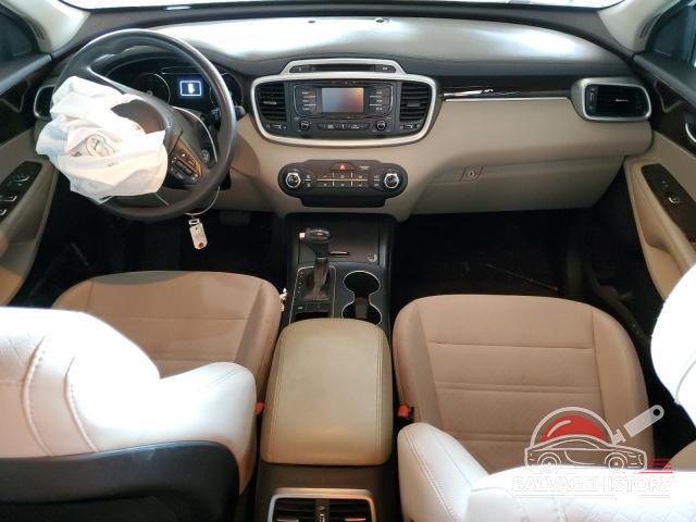 5XYPG4A3XHG294930 2017 KIA SORENTO photo no. 8