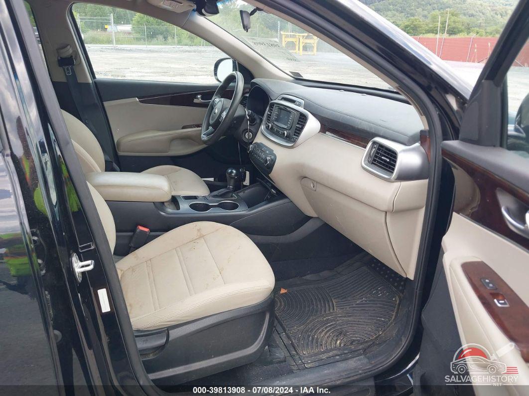 5XYPGDA58HG274631 2017 KIA SORENTO photo no. 5