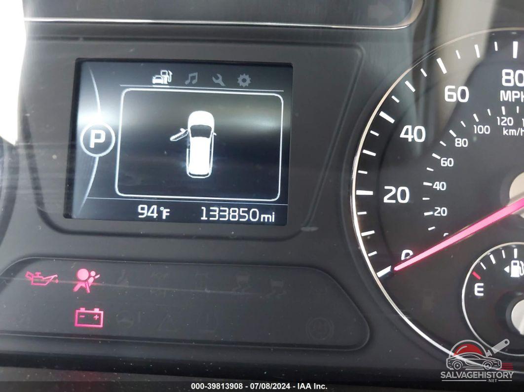 5XYPGDA58HG274631 2017 KIA SORENTO photo no. 7