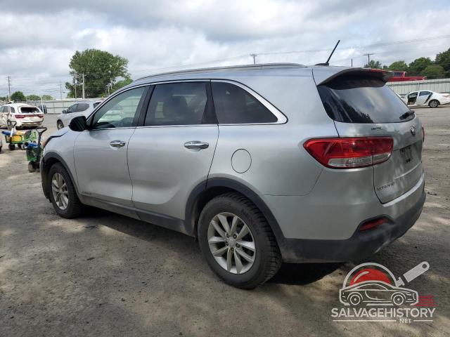 5XYPGDA58HG280879 2017 KIA SORENTO photo no. 2