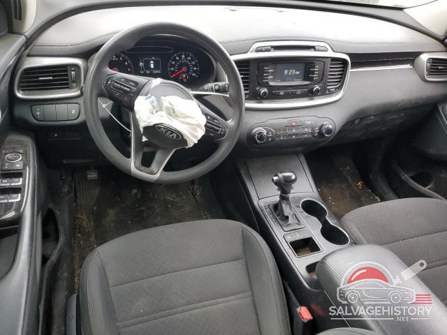 5XYPGDA58HG280879 2017 KIA SORENTO photo no. 8